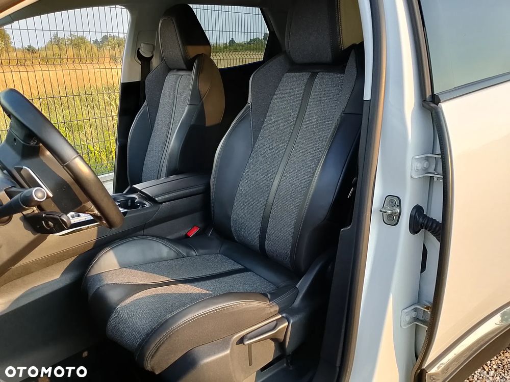 Peugeot 3008 - 23