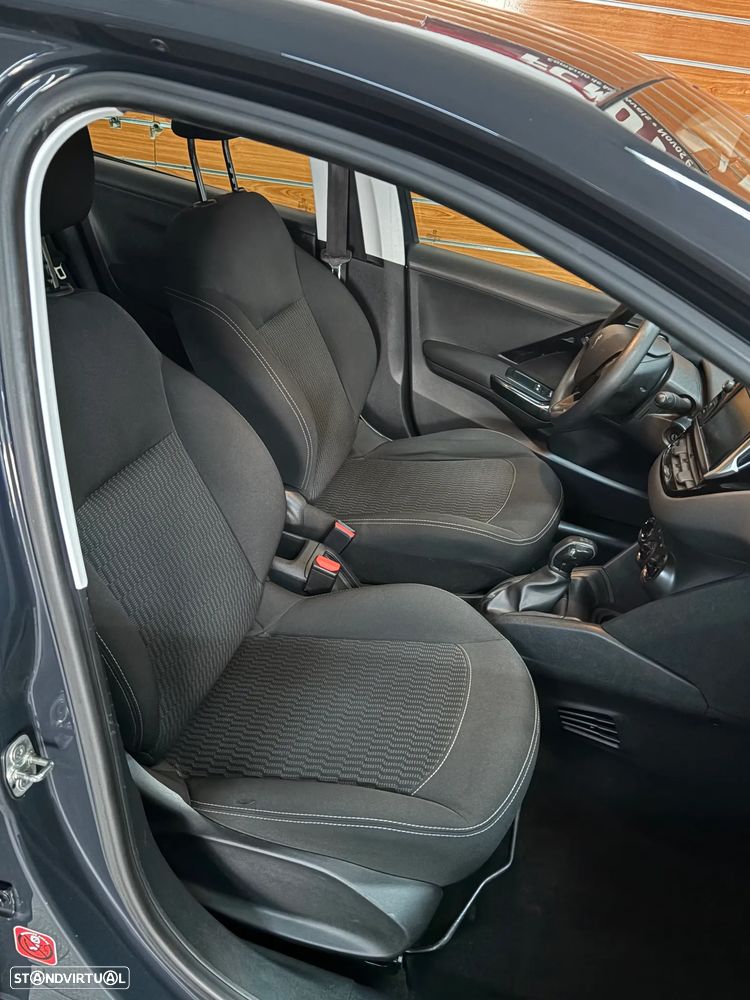 Peugeot 208 1.6 BlueHDi Active - 10