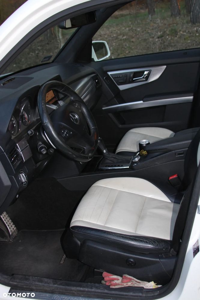 Mercedes-Benz GLK 350 4-Matic - 7