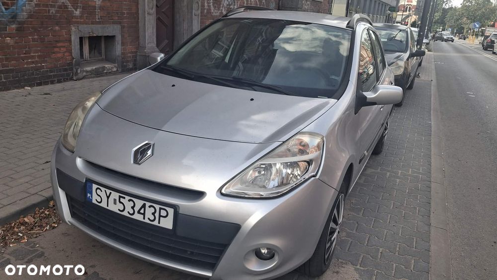 Renault Clio 1.2 16V 75 TomTom Edition - 1