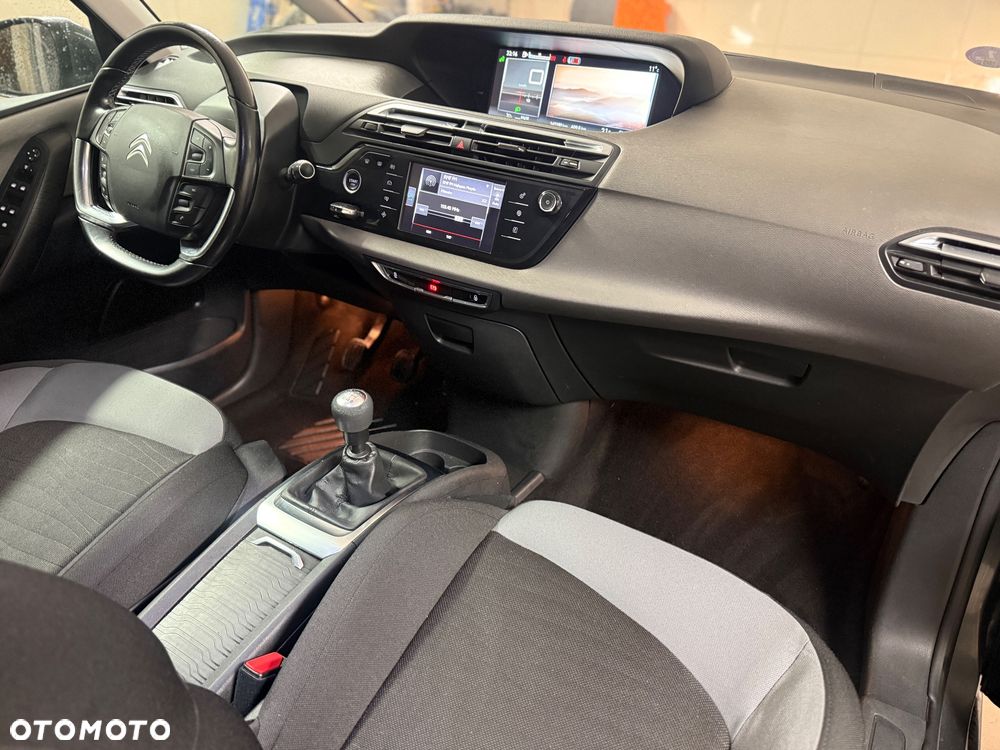 Citroën C4 Picasso - 16