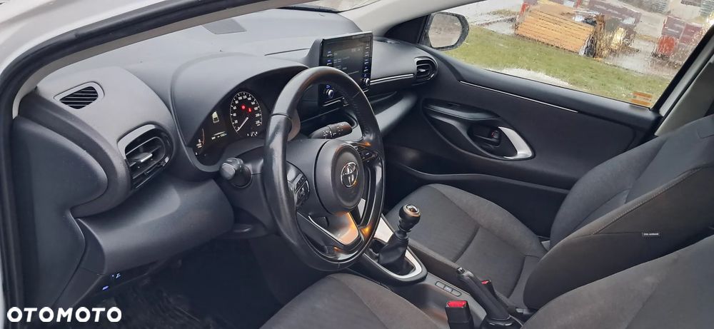 Toyota Yaris 1.5 Comfort - 19