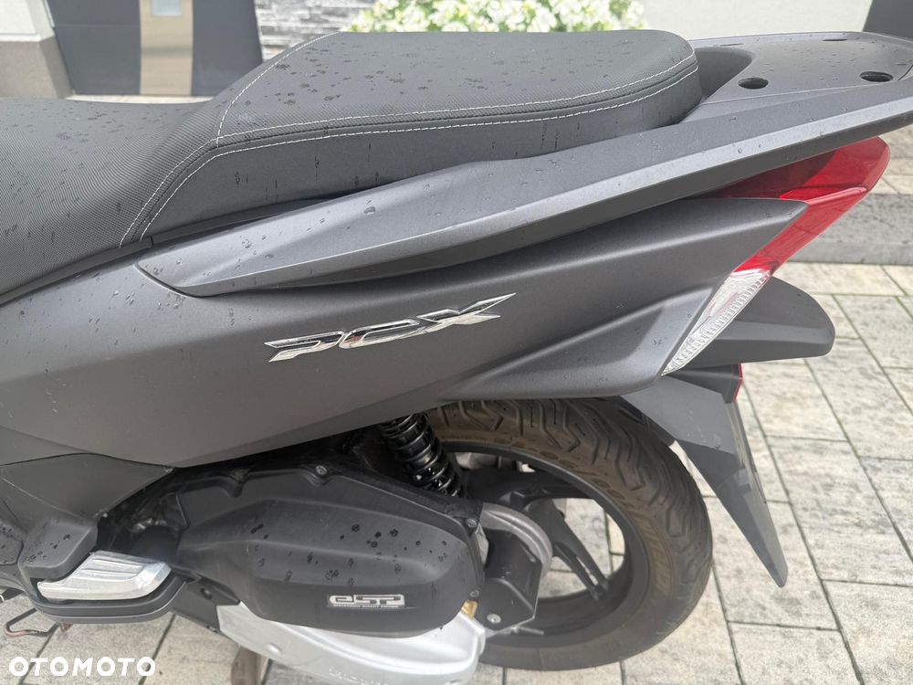 Honda PCX - 11
