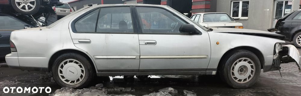 NISSAN MAXIMA III 3,0i V6 J3O 170KM FELGA SILNIK SKRZYNA STEROWNIK FOTEL LICZNIK KIEROWNICA ZDERZAK BŁOTNIK KLAPA KLAMKA LAMPA SZYBA CAŁY NA CZĘŚCI - 1