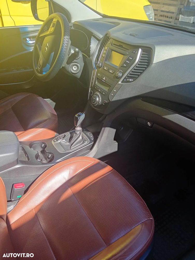 Hyundai Santa Fe 2.2 DSL 4WD Style - 4