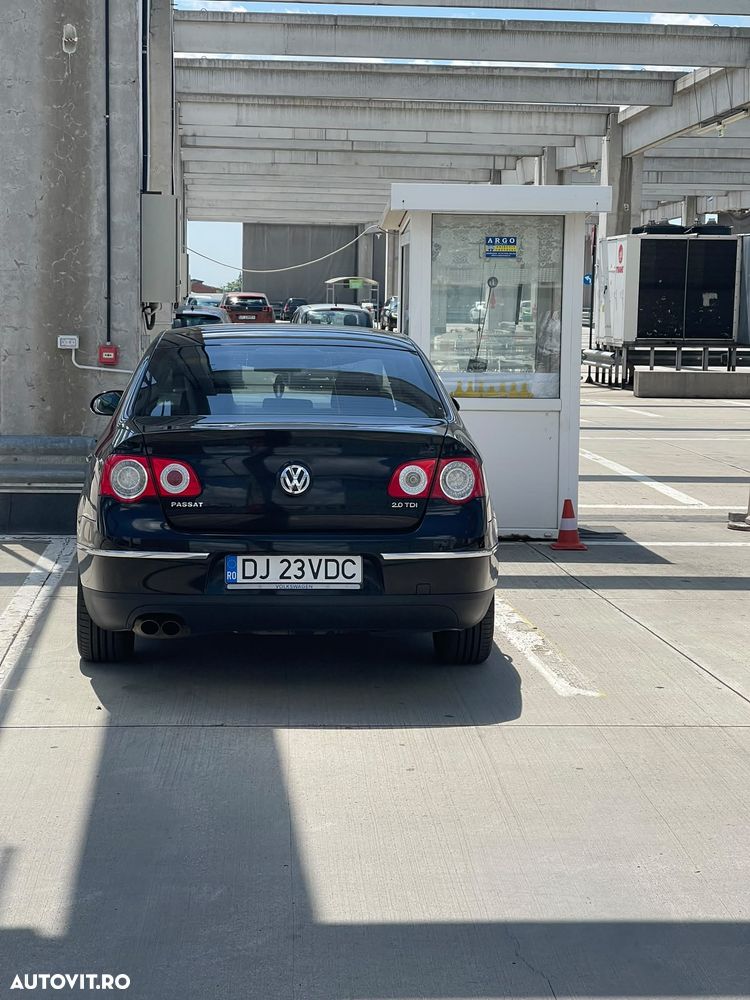 Volkswagen Passat 2.0TDI Comfortline DPF - 6