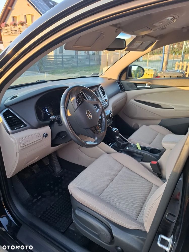 Hyundai Tucson - 12