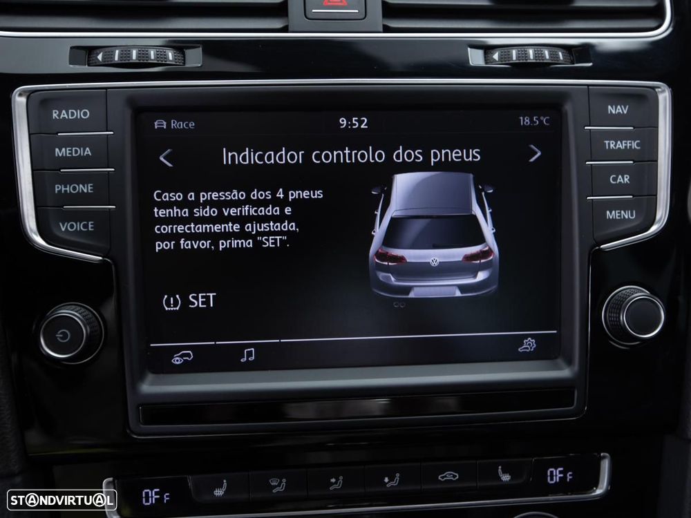 VW Golf 2.0 TSI R DSG - 30