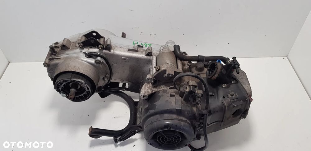 Piaggio Vespa LX 125 Silnik - 5