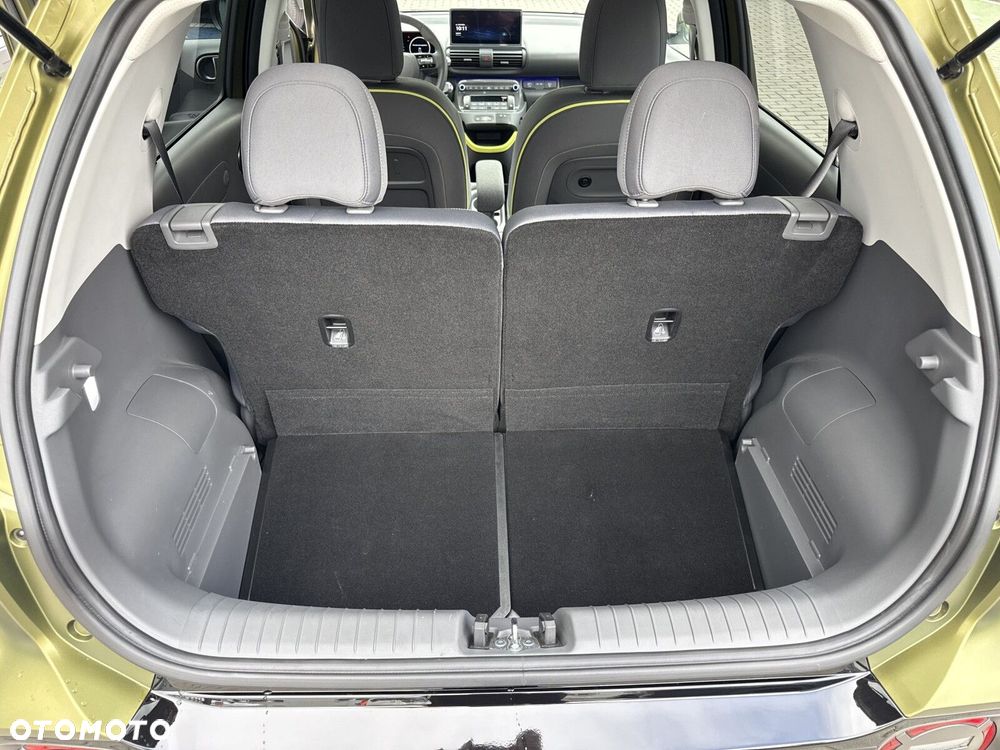 Hyundai Inster 49kWh Cross Smart - 18