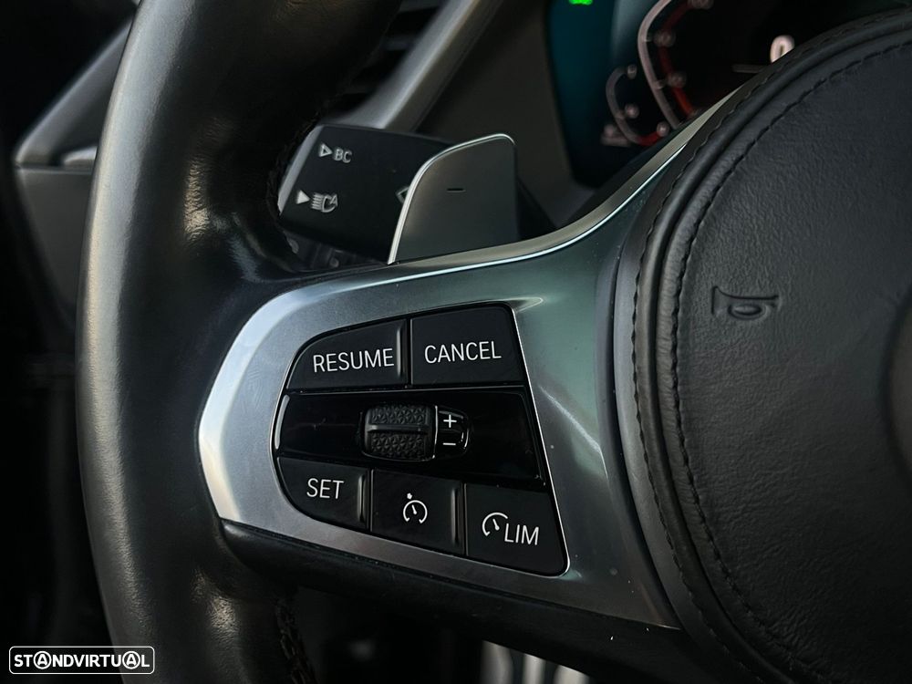 BMW 118 d Pack M Auto - 17