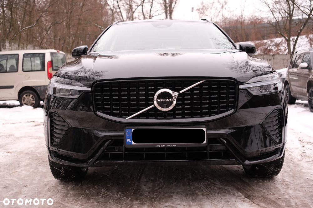 Volvo XC 60 B4 B Plus Dark - 3