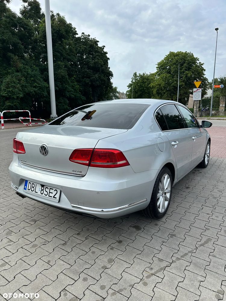 Volkswagen Passat 2.0 TDI Highline DSG - 6