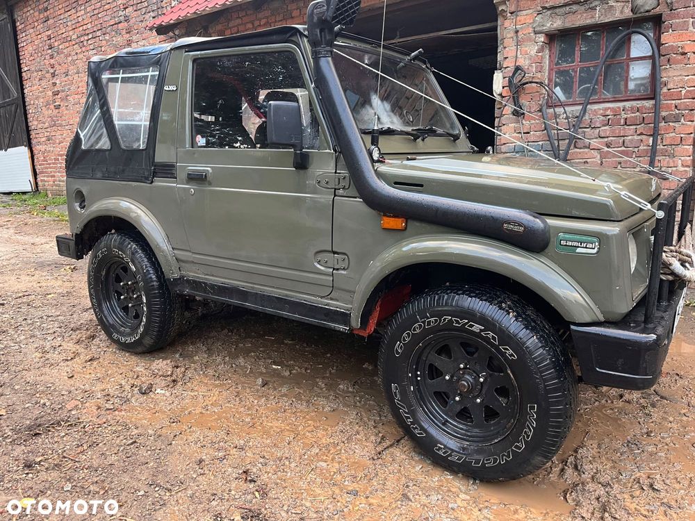 Suzuki Samurai - 2