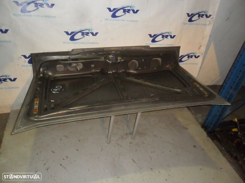 Tampa de mala Mercedes 190 - W201 - 3