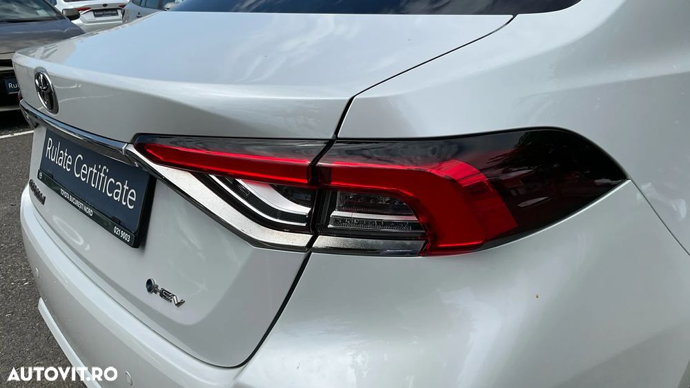 TOYOTA Corolla 2025 — imagine 20