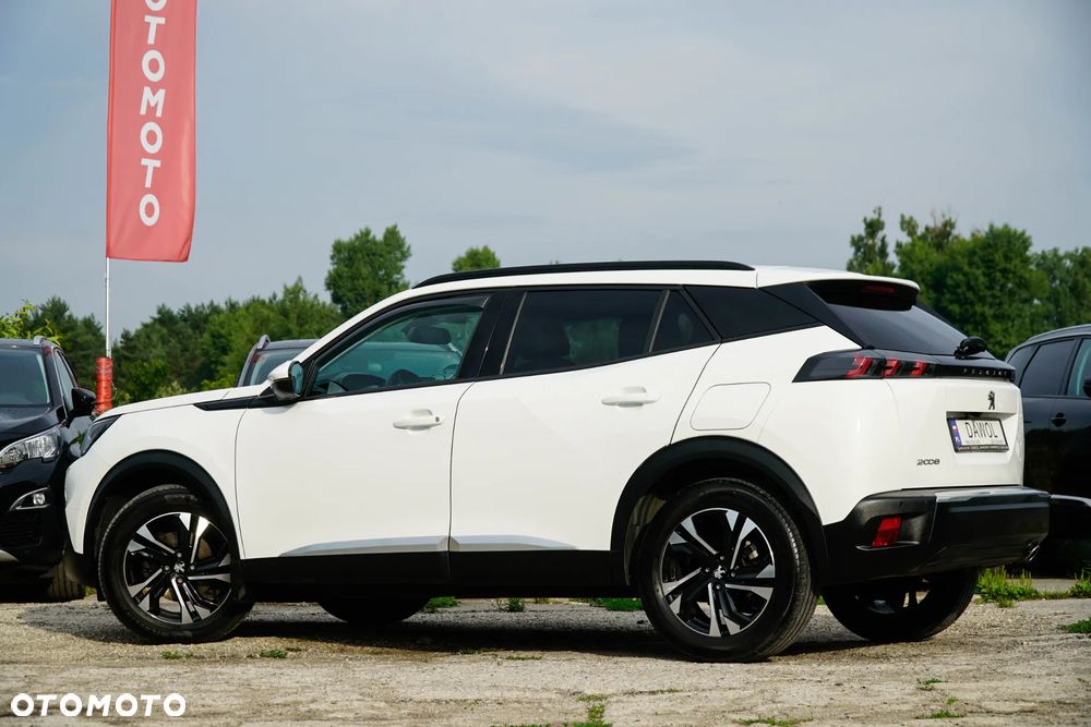 Peugeot 2008 1.5 BlueHDi Allure S&S EAT8 - 18