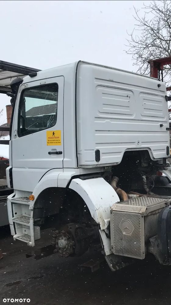 MERCEDES AXOR-KABINA DZIENNA ,BUDOWLANKA- części różne - 4
