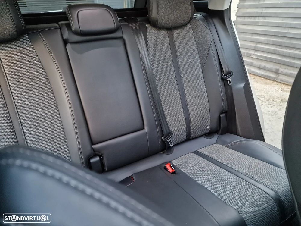 Peugeot 3008 PureTech 130 Stop & Start GPF Allure - 20