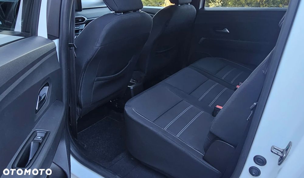 Dacia Jogger TCe 110 Extreme+ - 33