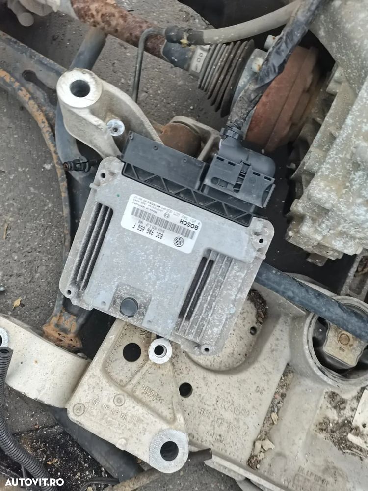 Calculator ECu motor Vw Touran Golf 5 Jetta etc Benzina 03C906056F 0261S02003 - 1