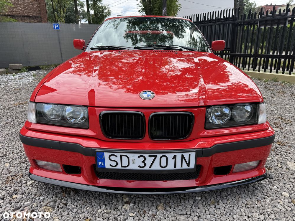BMW Seria 3 320i - 7