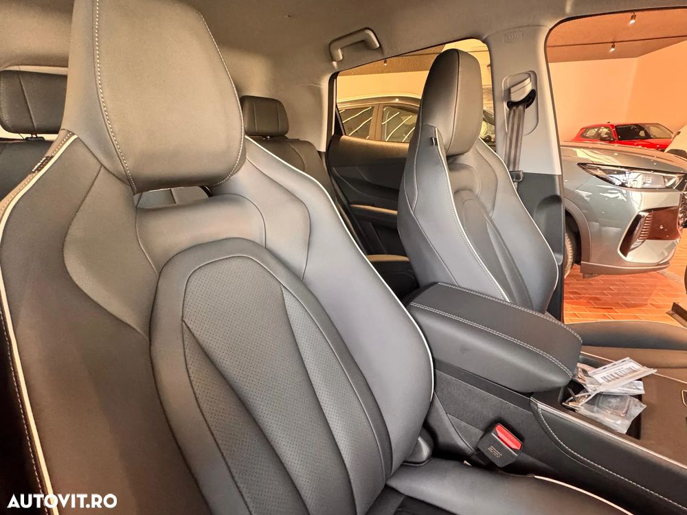 Chery Tiggo 4 1.5 TGDI DHT HEV Unique - 8