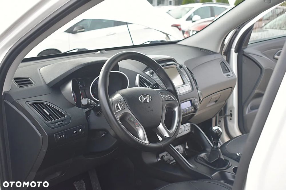 Hyundai ix35 1.7 CRDi Style 2WD - 18
