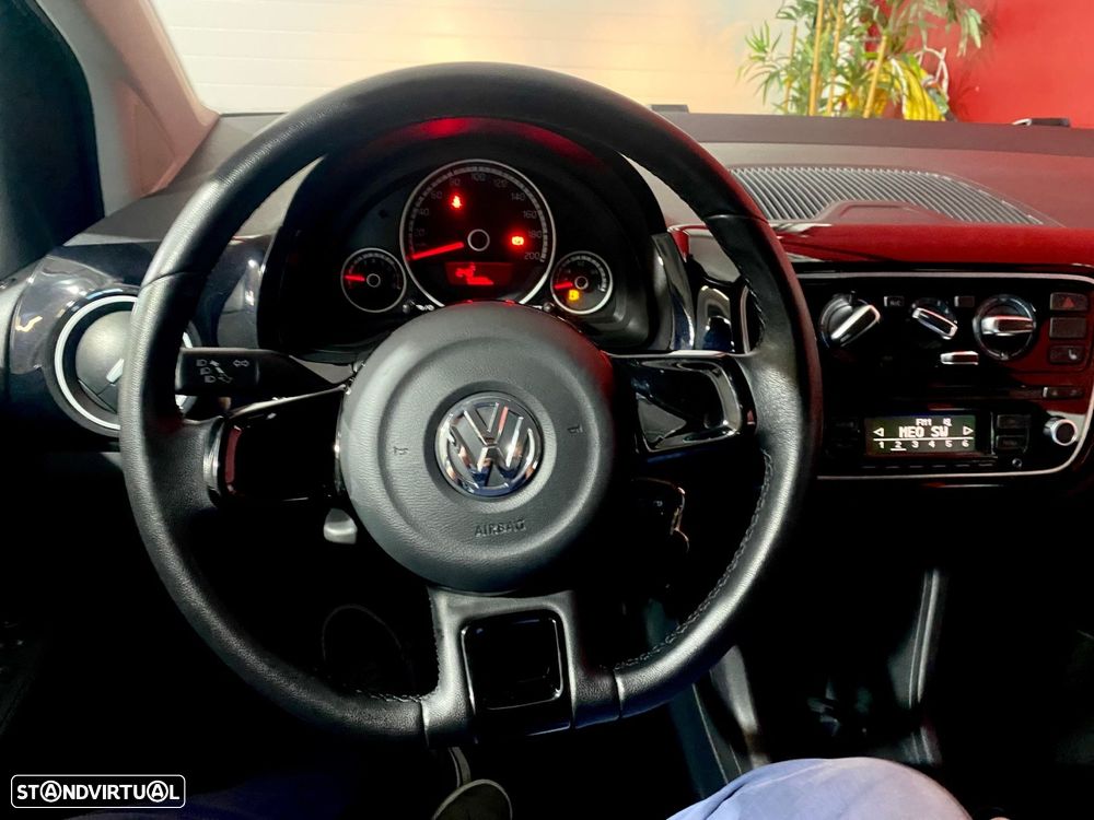 VW Up! - 22