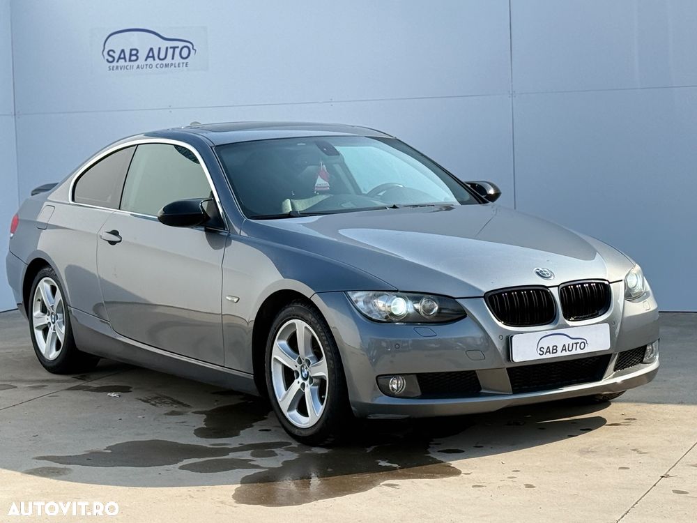 BMW Seria 3 330d xDrive DPF Aut. - 4