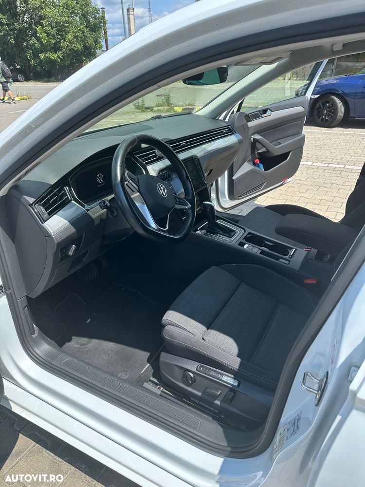 VOLKSWAGEN Passat 2022 — imagine 6