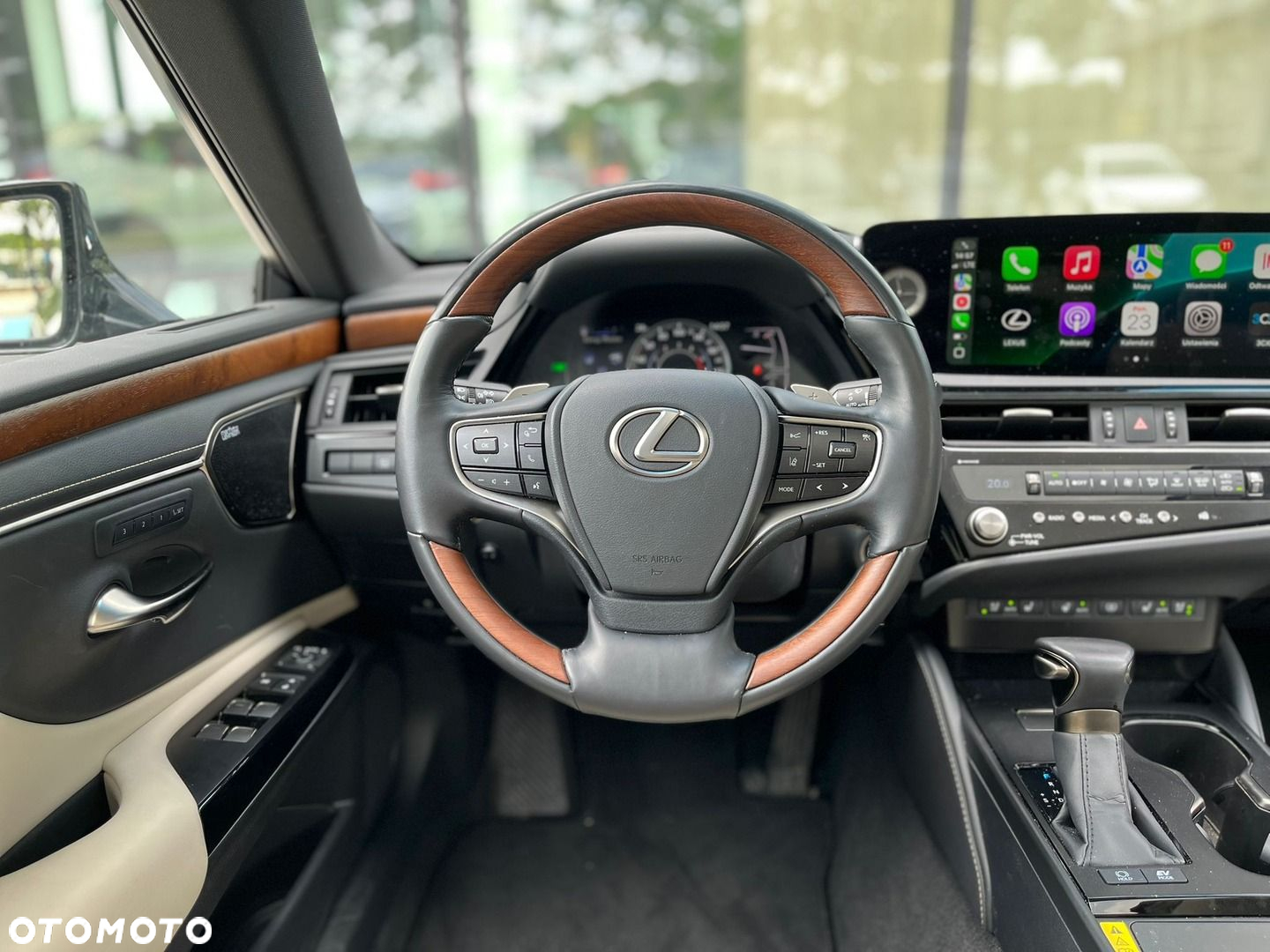 Lexus ES - 15