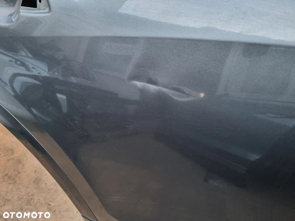 AUDI Q8 SQ8 4M8 DRZWI PRAWY TYŁ - 7