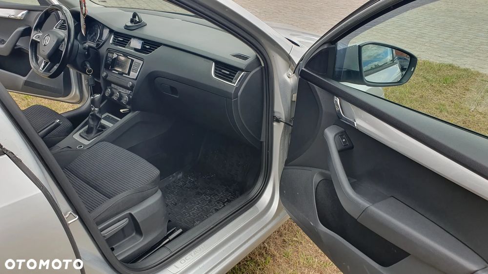 Skoda Octavia 1.6 TDI Ambition - 30