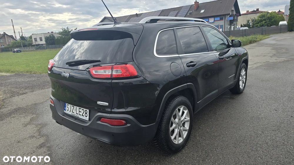 Jeep Cherokee - 5
