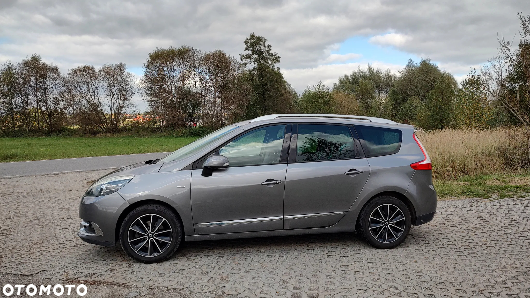 Renault Grand Scenic ENERGY dCi 110 S&S Bose Edition - 5