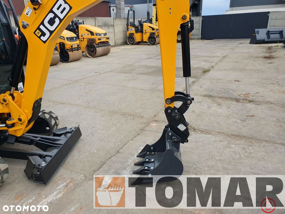 JCB 8018 - 13