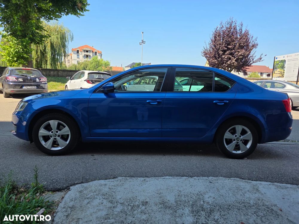 SKODA Octavia 2016 — imagine 3
