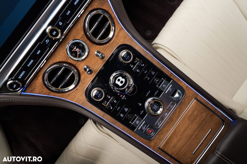 Bentley Continental V8 Azure - 18