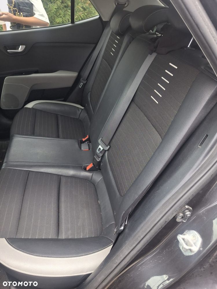 Kia Stonic 1.4 XL - 8