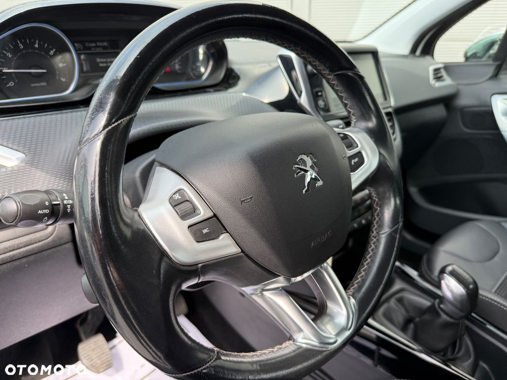 Peugeot 2008 PureTech 110 Stop&Start Allure - 20