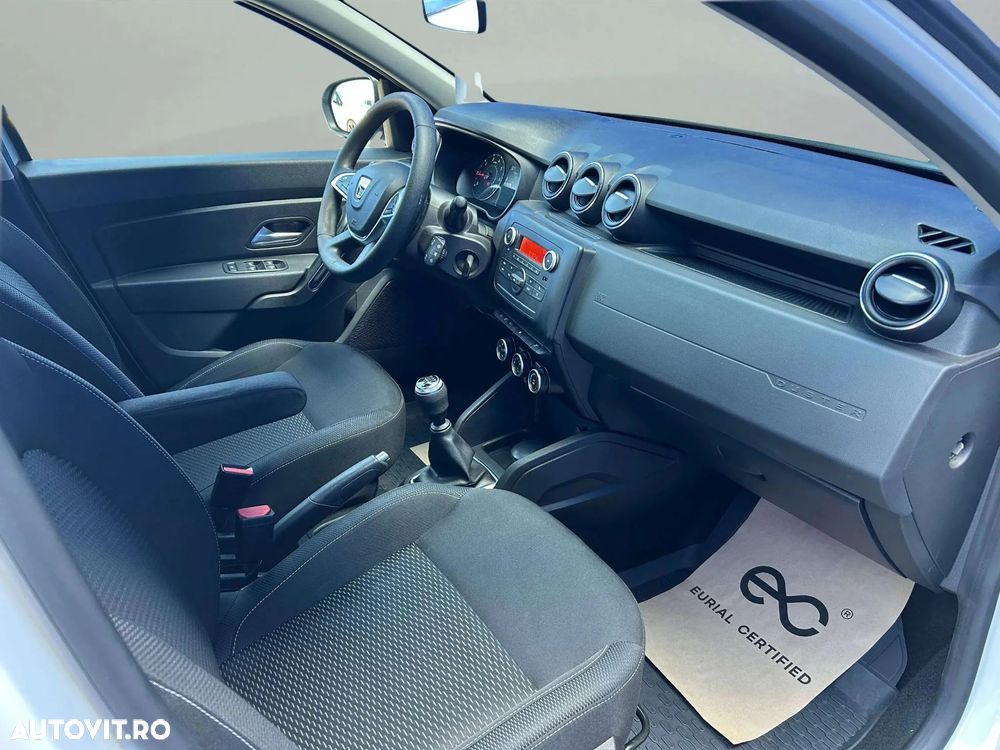 Dacia Duster 1.5 Blue dCi 4WD Comfort - 11
