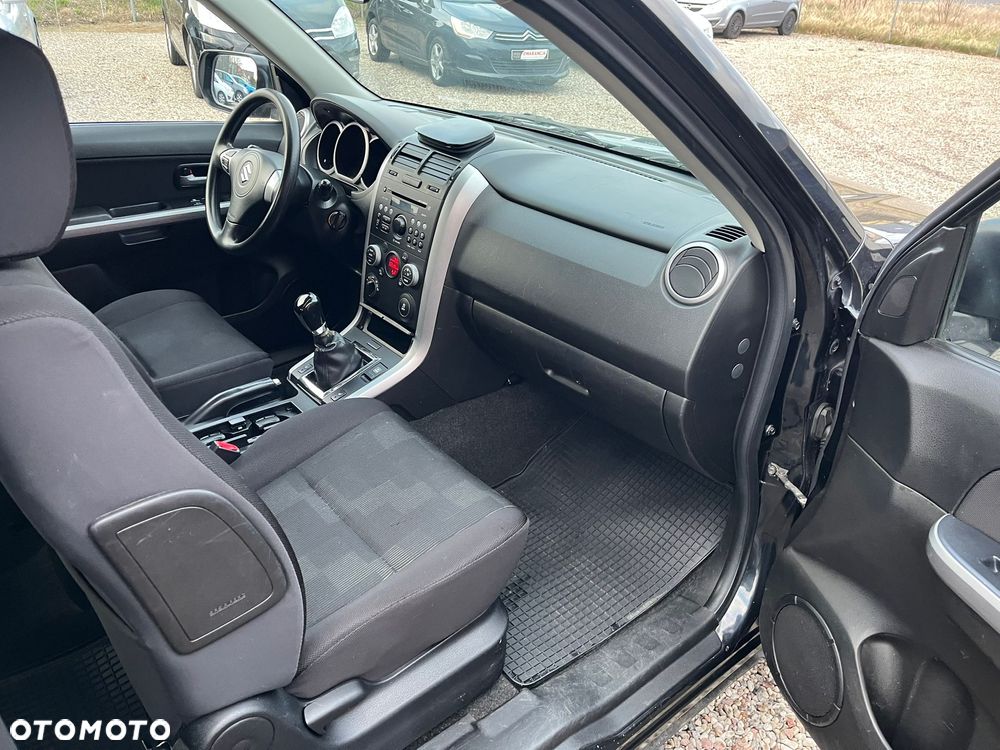 Suzuki Grand Vitara 1.9 DDiS - 8