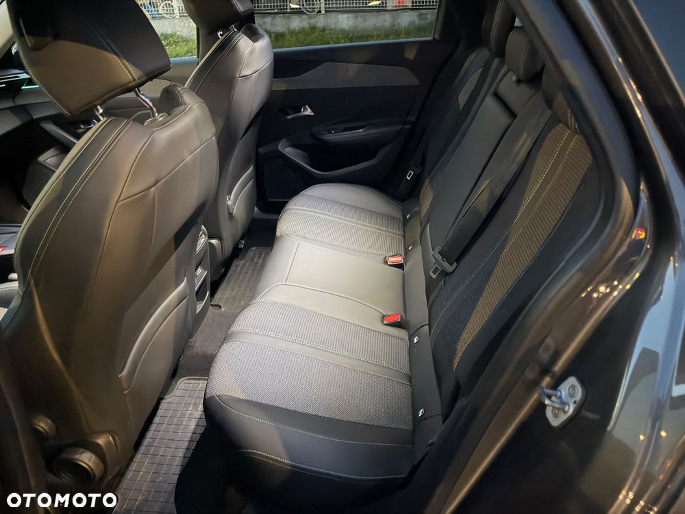 Peugeot 308 1.5 BlueHDi Allure Pack S&S EAT8 - 16