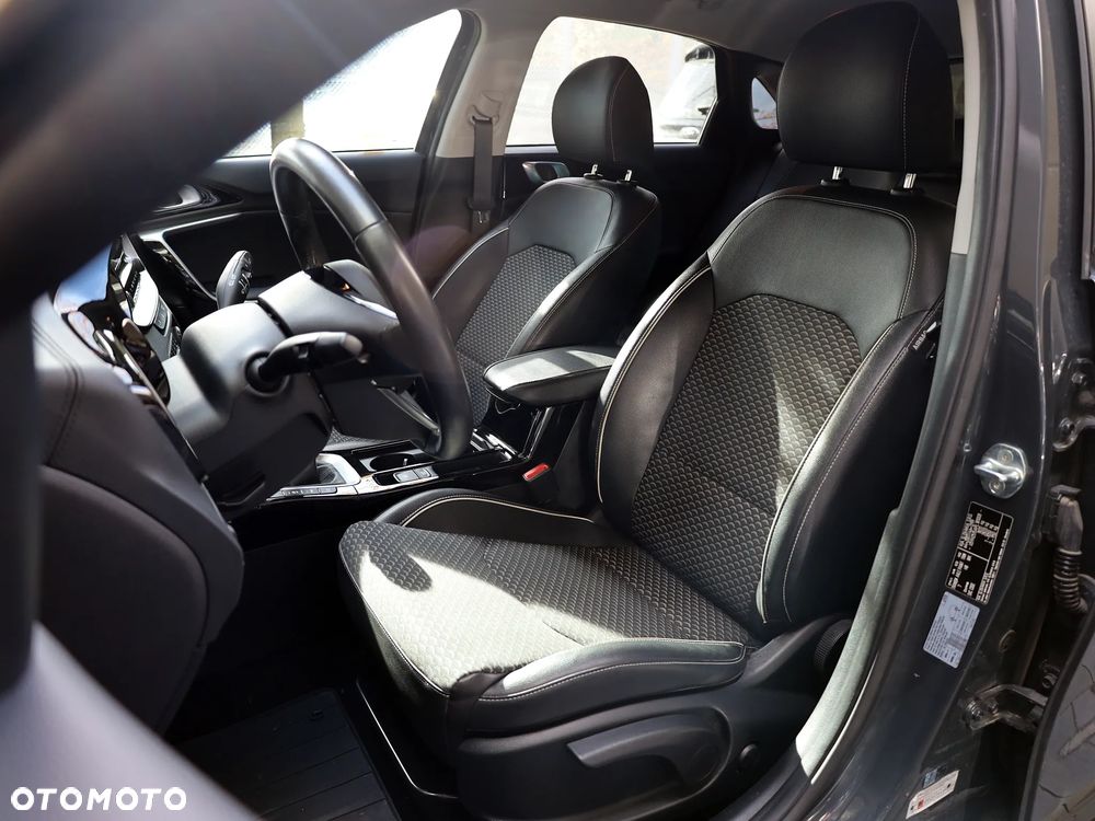 Kia Ceed 1.5 T-GDI L - 6