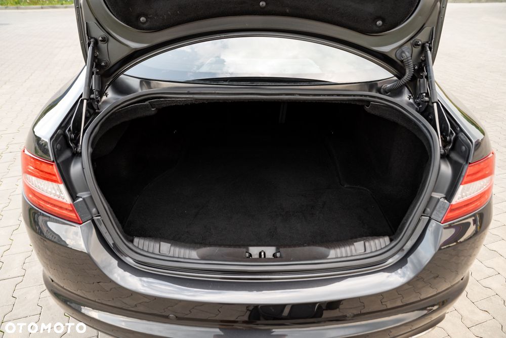 Jaguar XF 2.2 - 15
