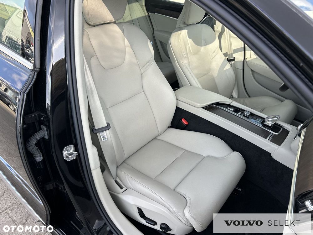Volvo S90 - 24