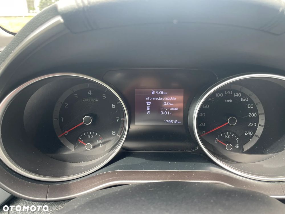 Kia Ceed 1.5 T-GDI M - 15