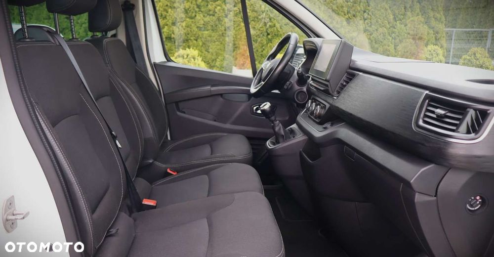 Renault Trafic - 20