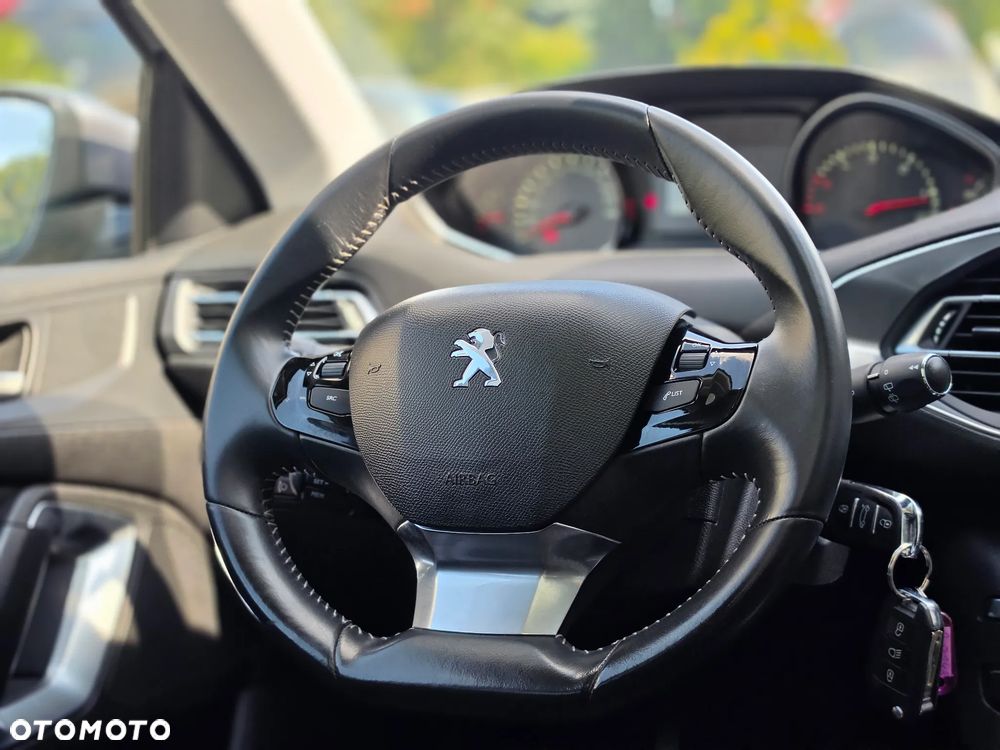 Peugeot 308 - 36